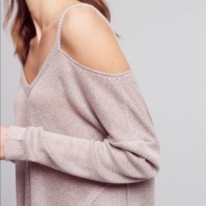 Deletta Millipa Cold Shoulder Sweater